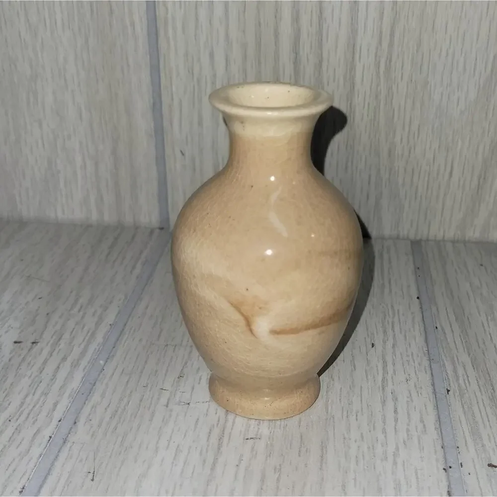 Sevierville Pottery Tennessee USA Tan Ceramic Vase Miniature 4